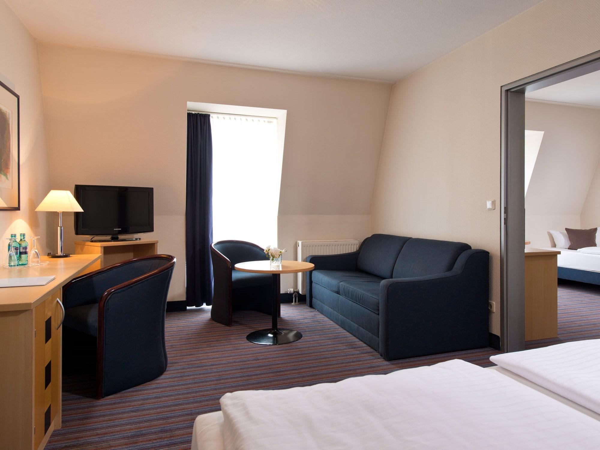 Achat Hotel Dresden Elbufer エクステリア 写真