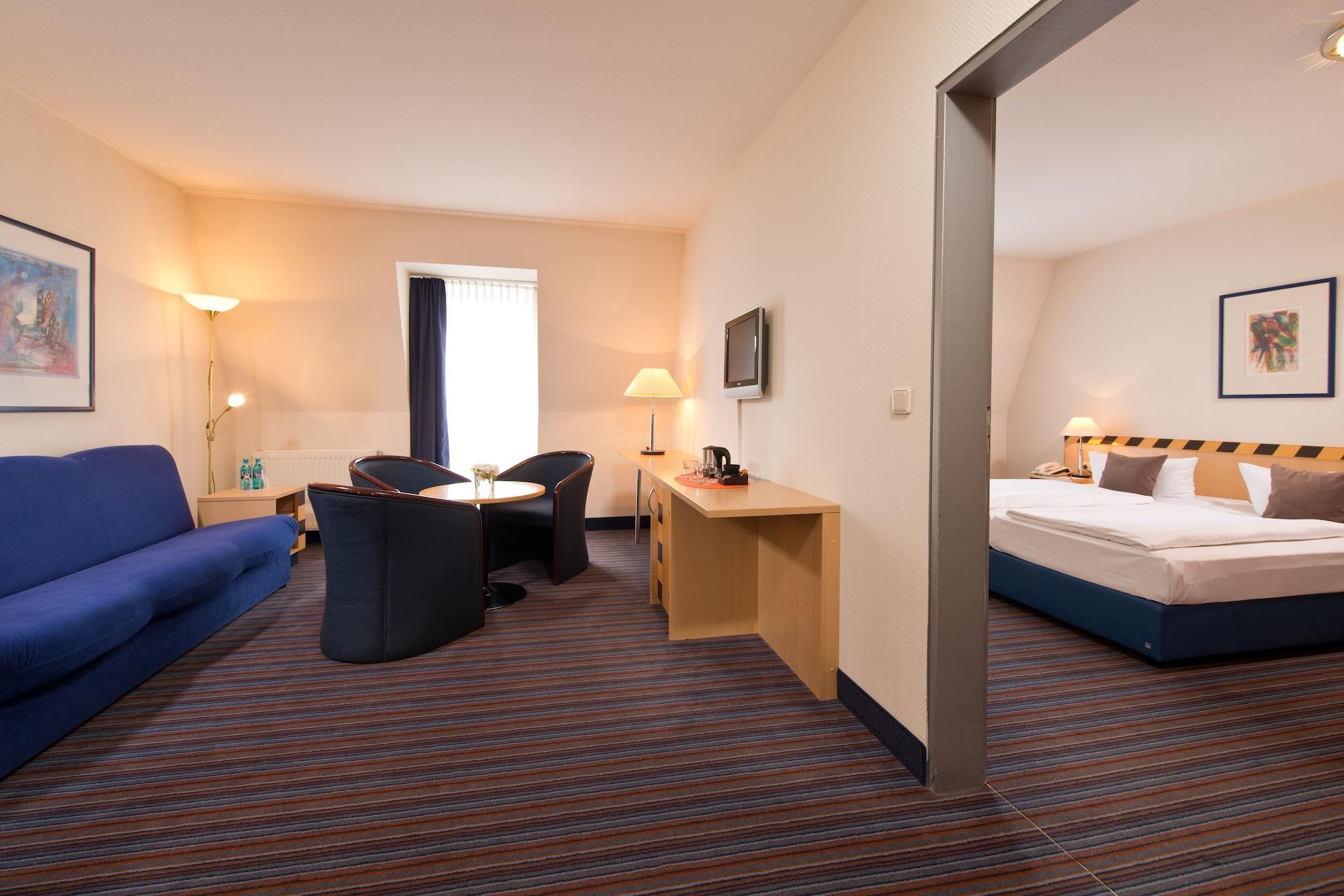 Achat Hotel Dresden Elbufer エクステリア 写真