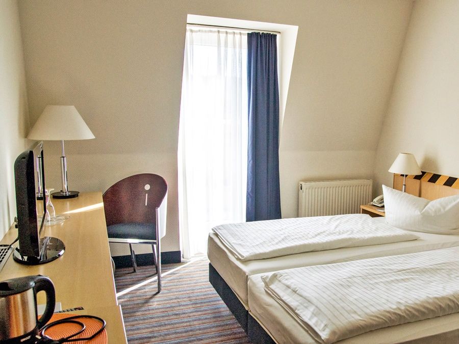 Achat Hotel Dresden Elbufer エクステリア 写真